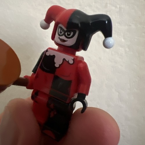 LEGO Harley Quinn Minifigure Batman The Animated Series 76271 76274 Exclusive - Picture 5 of 13