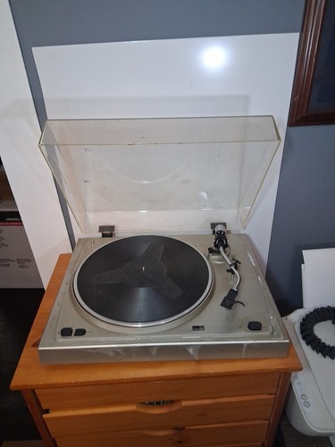 Sansui SR-B200s Automatic Return Belt Drive Turntable, Please Read