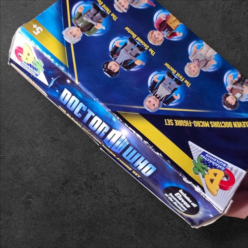 Doctor Who "The Eleven Doctors" Mikrofiguren Set 11 Figuren TARDIS Box NEU 2009 - Bild 6 von 7