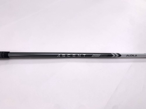 Titleist TSi1 6 Hybrid 26* Aldila Ascent R3 40g Ladies LH Undersize Grip - Picture 6 of 7