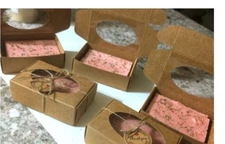 Jabón De Avena Y Tomillo,Aroma Delicioso Y Y Deja Una Sensación Rica.