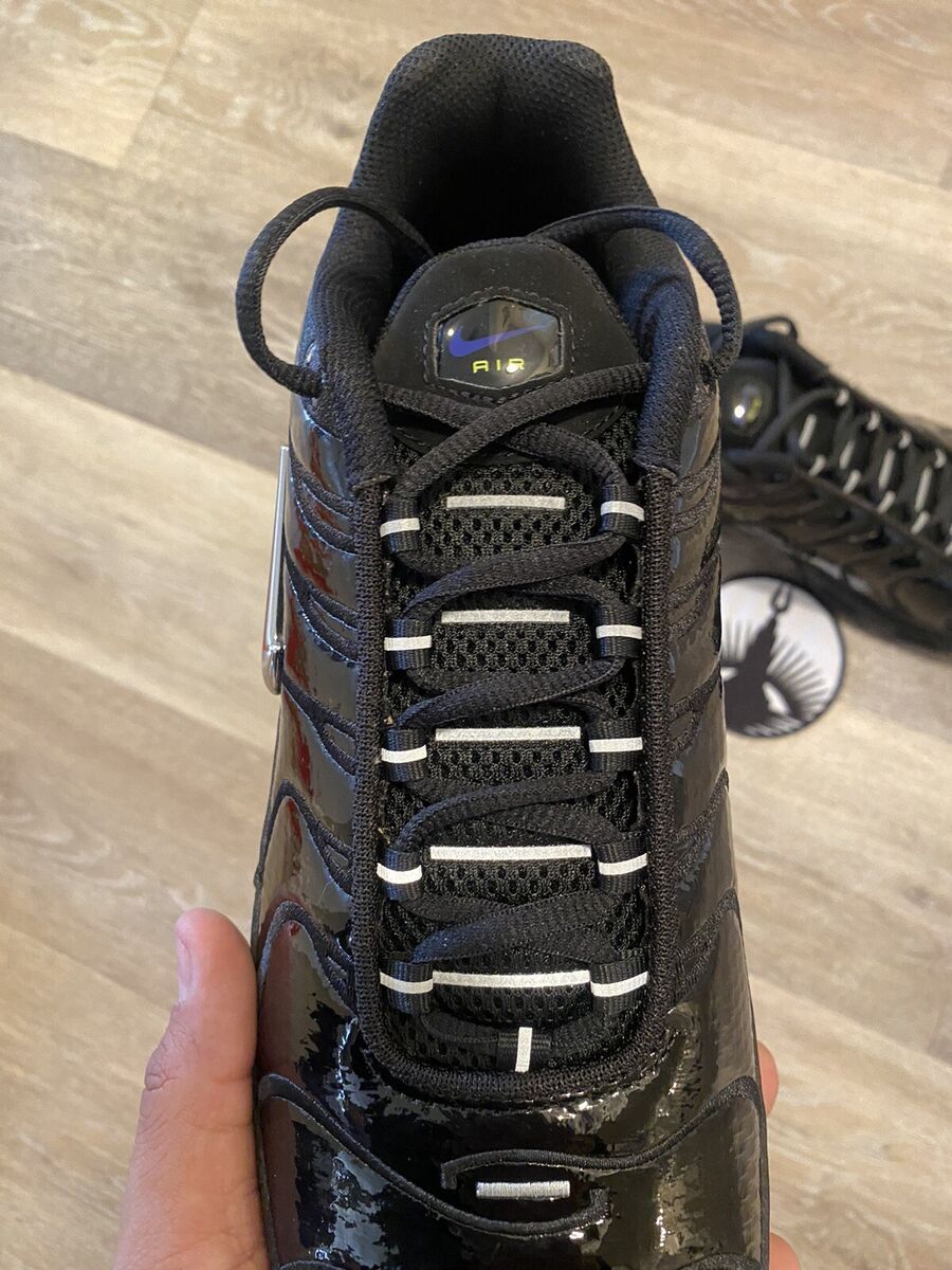 Nike Air Max Plus 'Black Chrome' Volt Running Shoes FJ2591 Nike Air Max Plus 'Black Chrome' Volt Running Shoes FJ2591