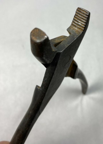 Vintage 1911 Utica Tools No. 1 Battery Pliers 3 Diamonds Logo Made in USA Tool - Picture 10 of 12