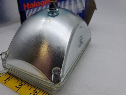 Wagner High Beam Headlamp H4651 Replaces 4651 Old Stock - Picture 5 of 10