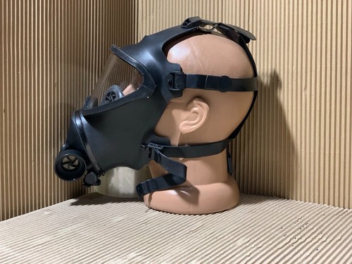 BEM-4GP Protection Gas mask Belgium 1996 SIZE M Antique Vintage Belgian BEM4GP - Picture 6 of 13
