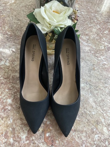 CALL IT SPRING Women’s Agraliwia Black Leather Classic Pumps Size 8.5 EUC! $69 - Picture 2 of 9
