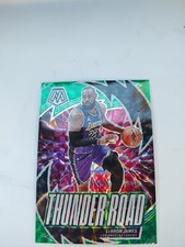 2023-24 Panini Mosaic - Thunder Road Green Mosaic Prizm #9 LeBron James (JGA)