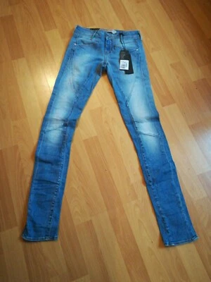 jeans Guess pour Femme modèle lamya T.34 - Photo 1/4