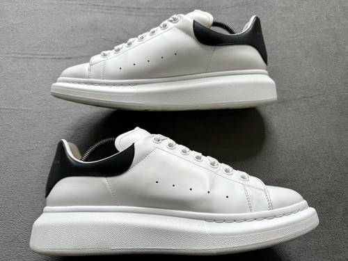 Genuine Authentic Alexander McQueen Oversized White Black Size UK 9 - EU 43 - Picture 5 of 9