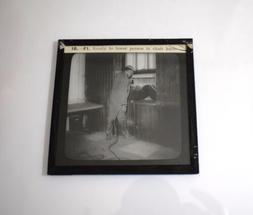 ARP TRAINING - RESCUING PERSON 5 Magic Lantern Slides WW2 CIVIL DEFENCE PHOTOS - Picture 2 of 11