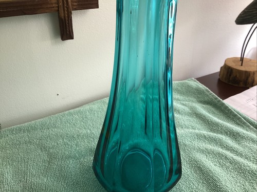 Vintage L. E. Smith Vase Pfau blau acht Finger geschwungen - Bild 7 von 8