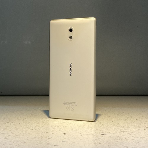 Nokia 3 16GB Silver - white/silver - TA-1020 #142 /DO - Picture 2 of 10