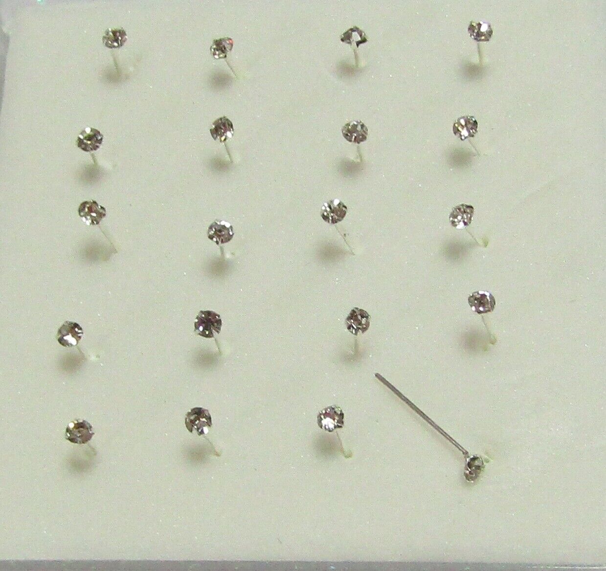 Foto 1 di 2