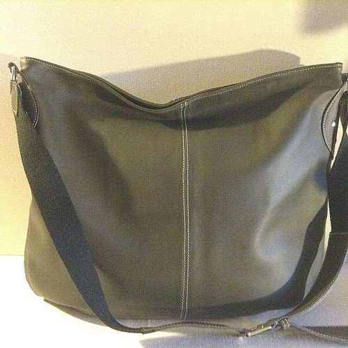 NEU Auth."Paravidino" Crossbody Handmade in Italy - tiefolivgrün Leder Hobo  - Bild 2 von 11