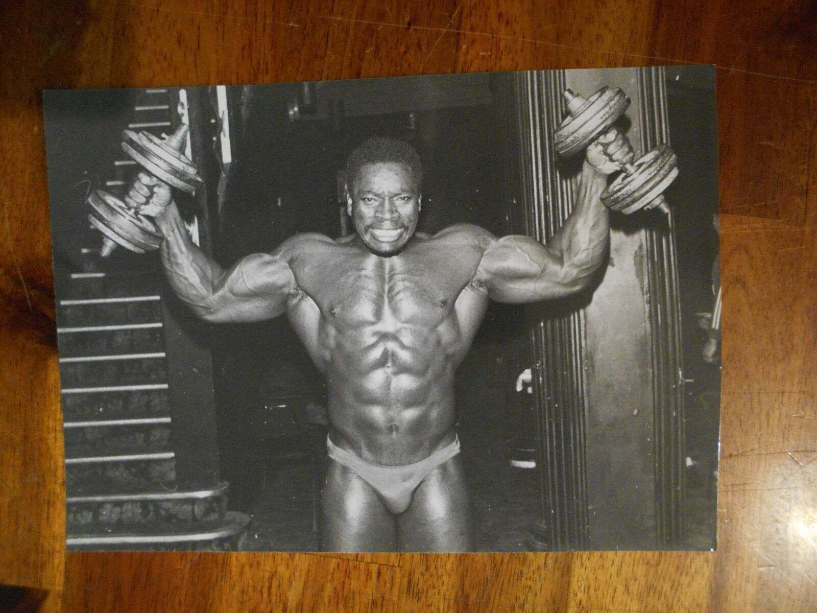 Picture 1 of 2