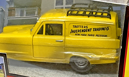 Corgi Only Fools & Horses Del Boys Reliant Regal Super Van IIl in Box 2006 05201 - Bild 2 von 6