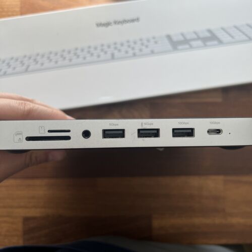 Lot d'accessoires de bureau Apple - Photo 4 sur 6