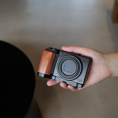 Wood Camera Grip For RICOH GR3 GRIII GR3X Camera with Aluminum Alloy Baseplate - Picture 14 of 20