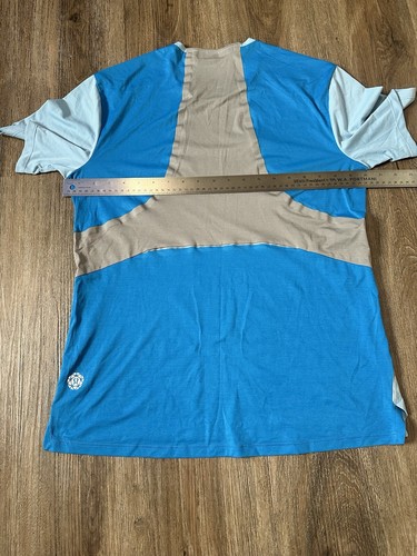 Camiseta Lululemon Azul Manga Corta (Medidas Incluidas) Mediana - Imagen 4 de 4
