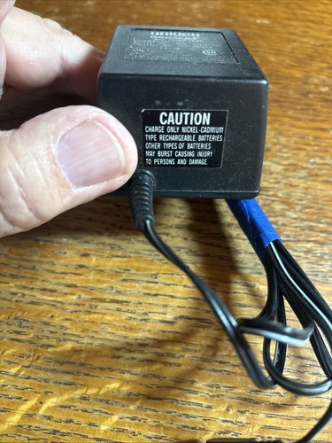 OEM UNIDEN AD-70U AC ADAPTER WALL PLUG 12V BEARCAT SCANNER RADIO POWER SUPPLY - Zdjęcie 3 z 4