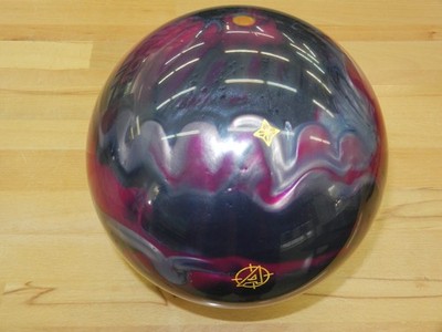NIB 13# Roto Grip Attention Star Bowling Ball- 13.2/3.5-4