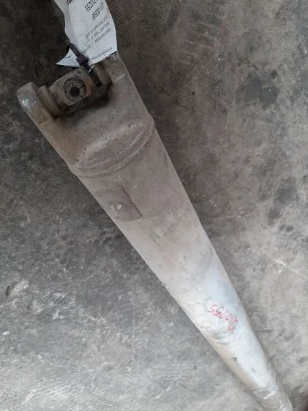 Rear Drive Shaft 2WD A/T Transmission 07-08 CHEVROLET AVALANCHE 1500 25804152 - Image 2 of 4