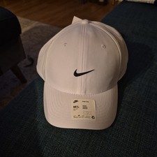Nike Dri-Fit Club Cap Structured Swoosh Hat White Size M/L Adult. retails 34