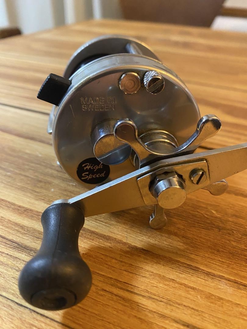 Abu Ambassadeur 2500C Iar Silver Baitcasting Fishing Reel