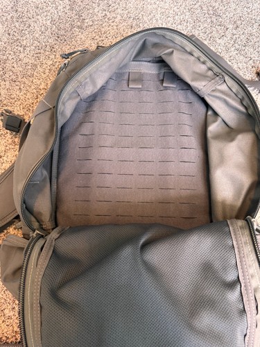 Hill People Gear Aston House Backcountry + Molle Panel + Tool Roll FREE SHIPPING - Picture 3 of 4