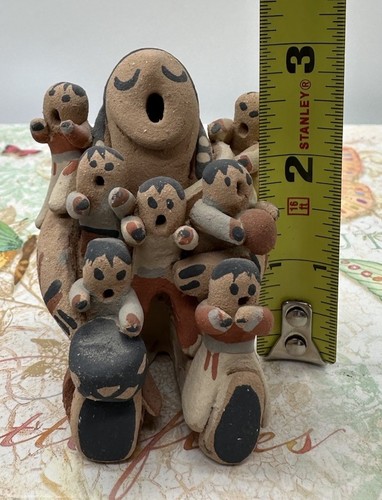 Vintage Jemez Native Pottery Geschichtenerzähler Keramik Handarbeit 7 Kinder von Juanita - Bild 7 von 7