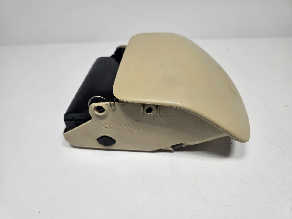 Caja de almacenamiento para gafas de sol de techo Volkswagen Beetle 98-10 crema ICO868839C3PT Foto 4 de 4