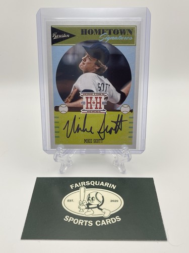 2013 Panini Hometown Heroes Signatures Mike Scott On Card Auto Astros HOF