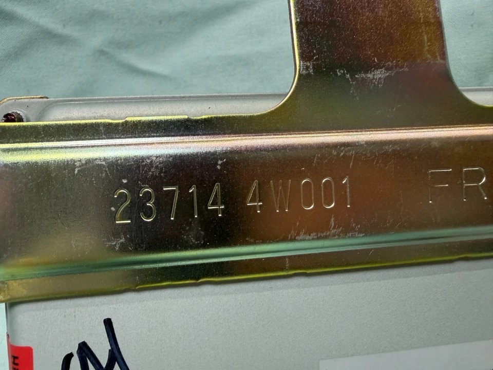 01-02 Nissan Pathfinder Infiniti QX4 3,5 L A/T Motor Computadora MEC14-340 B2 ECU Foto 4 de 4