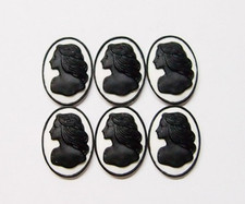8 Vintage Black /White 25x18mm Bare Shoulder Elegant Woman Resin Cameo Cabochon