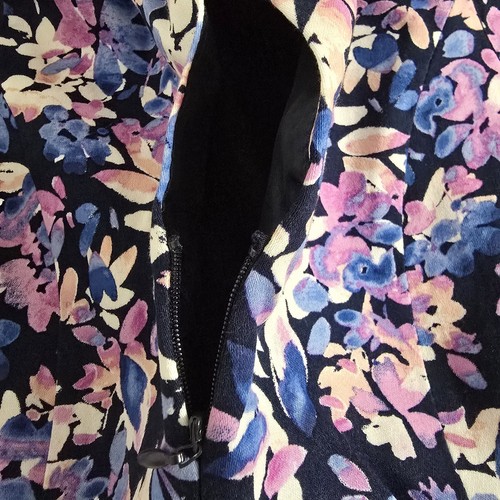 Liz Claiborne Sleeveless Floral Dress Navy Lilac Size 6 Lined & Tulle Bottom NWT - Picture 18 of 24