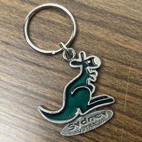 VTG Sydney Australia Kangaroo Keychain Charm Pendant - Picture 2 of 6