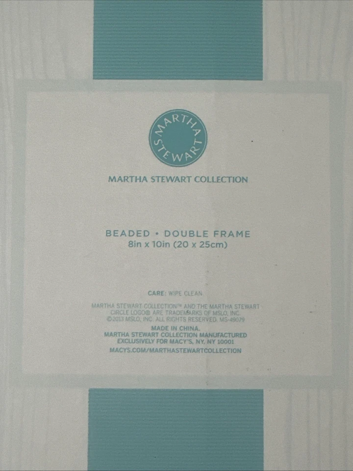 Marco de fotos Martha Stewart marco de invitación doble con cuentas plateadas Foto 4 de 4