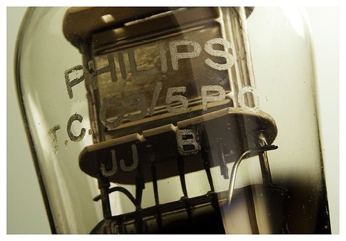 TC03/5P-01 Senderöhre, Triode. Eine historische Radioröhre von Philips. ID21595 - Picture 3 of 3