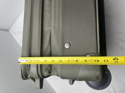 BRIGGS & RILEY Carry-On Wheeled Bag Luggage -Olive Green ~19x14x8 - Bild 21 von 22