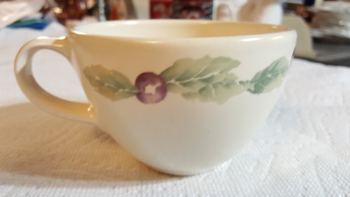 Pfaltzgraff Jamberry Coffee Tea Cup Fruit Grapes Made in USA - Picture 4 of 8