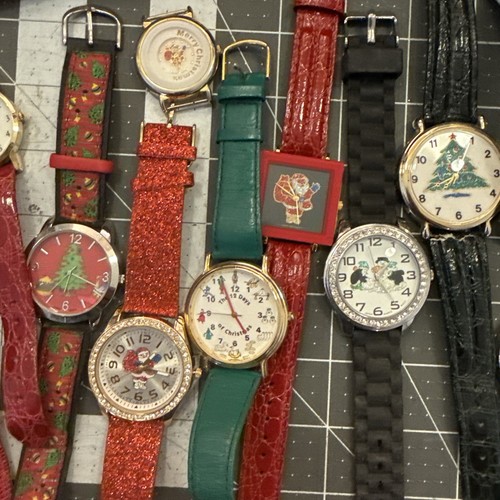 20 Christmas Theme Wrist Watches Tree Santa Snowman Snowflake - Picture 3 of 17
