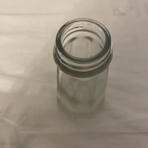 Vintage Gemco Glass Salt and Pepper Shakers. 4.5” tall. Octagonal Tapered Shape - Picture 10 of 12