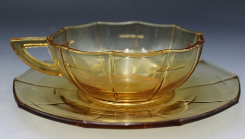 C1920s Cambridge Art Glass Decagon Amber Set of 10 Teacups & Saucers Art Deco - Picture 7 of 12