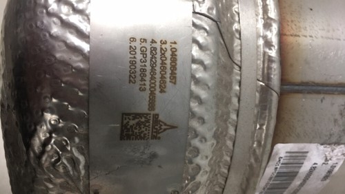 DEUTZ HEAVY DUTY DIESEL ENGINE CATALYTIC CONVERTER Part # 04606457 - Picture 3 of 3