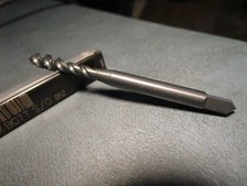 OSG #10-24 UNC 3 Flute 2B/3B Modified Bottoming Spiral Flute Tap 2913401 