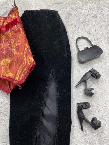 Barbie Clothes Lot #228 Velvet Skirt and Silky Top, Purse, Shoes - Picture 3 of 14