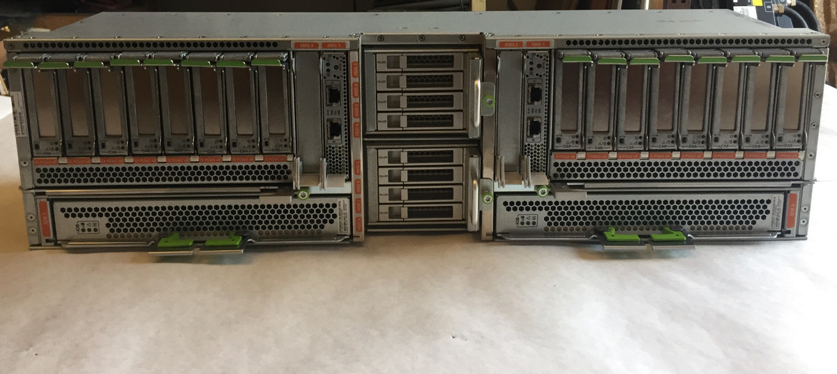 ORACLE SUN 7054192 M6-32 M5-32 M6-32 I/O Units | eBay