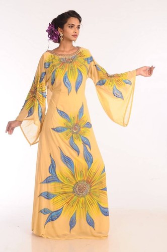 Yellow embroidered georgette islamic kaftans with zari work - Picture 2 of 6