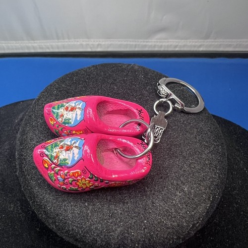 Vtg Key Chain Key Ring Mini Wooden Dutch Shoes Holland Painted Floral Windmill - Picture 6 of 14