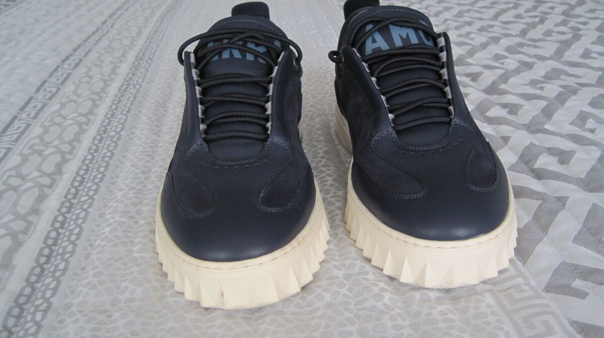 New in Box SALVATORE FERRAGAMO AARON Dark Blue Men sneakers New in Box SALVATORE FERRAGAMO AARON Dark Blue Men sneakers